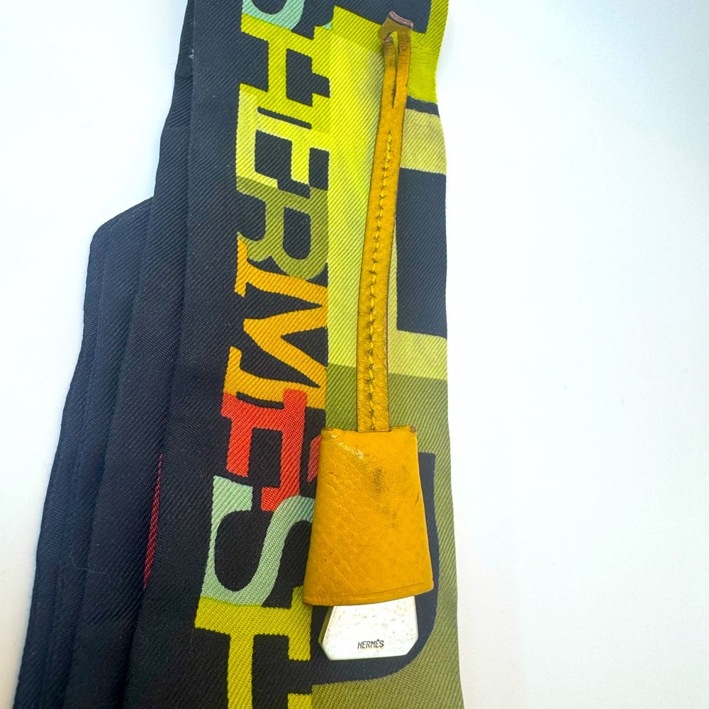 Hermès Micro Clochette Gold Silver Tag Vintage Rare Collectible Authentic 70s - Picture 5 of 11